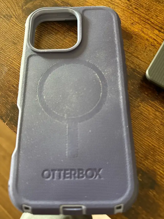 iPhone 16 pro max case  in Cell Phone Accessories in Edmonton - Image 3