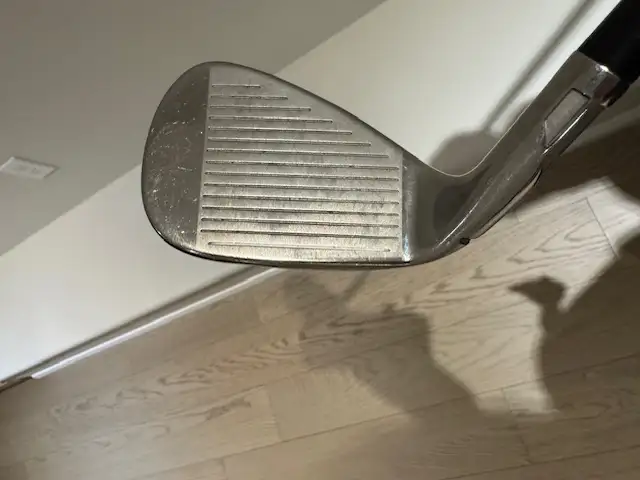 Women’s TaylorMade SIM Max Approach Wedge (AW) | Graphite Shaft in Golf in City of Toronto - Image 5