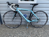 Women’s Road bicycle 