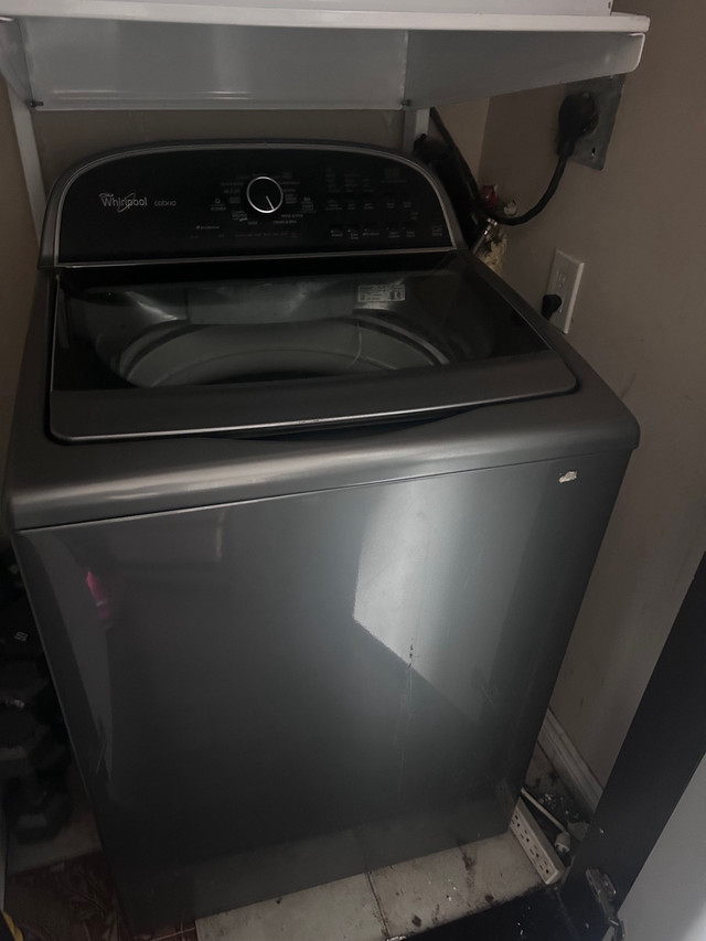 Washer for sale ( parts only) does not work.  in General Electronics in City of Toronto - Image 3