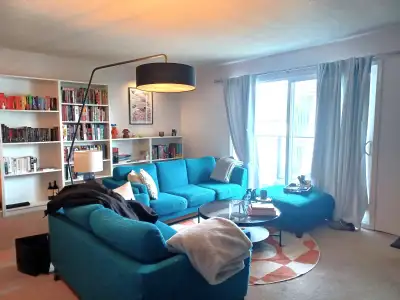 2 bedroom 1 bath Condo in Fairfield Close to all amenities