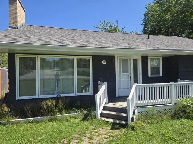 3 Bedroom Flat House