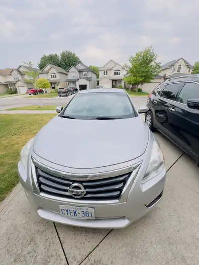 Nissan Altima 2.5 SL high end model with all leather seats. Fully loaded with sunroof rotors changed...