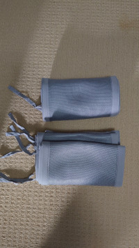Used BreathableBaby Breathable Mesh Crib Liner (Grey)