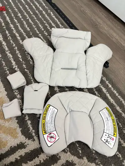 Nuna Pipa Lite infant car seat insert white , View more