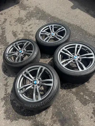 Original 18 inch Bmw rims and tire set of 4 18 inch rims Oem Bmw M performance rims M sport rims Bmw...