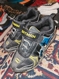 Boys BATMAN Runners (Size 11)