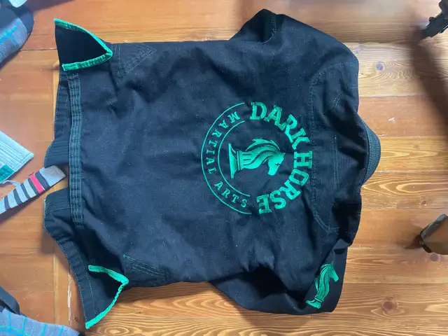 2 Kids jujitsu suits 6-9 and 10-13. Near new condition. in Kids & Youth in Calgary - Image 6