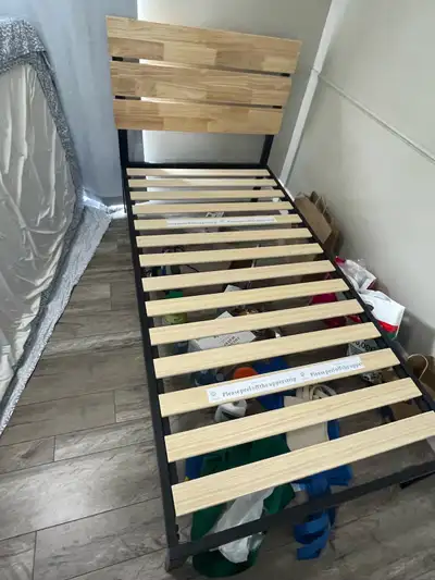 Modern Zinus Twin Bed Frame – Like New | Must Go!, View more