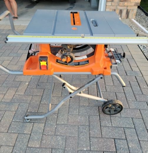 RIDGID 10 inch Pro Jobsite Table Saw with Stand Power Tools