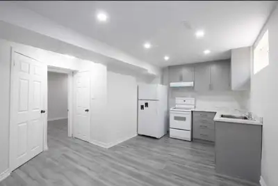 Bright and spacious 1 Bedroom basement apartment in Brampton