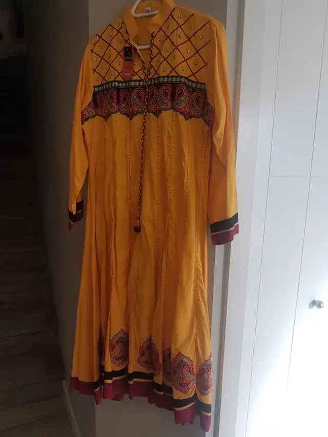 Girls Dresses/ Suits in Women's - Dresses & Skirts in Calgary - Image 10