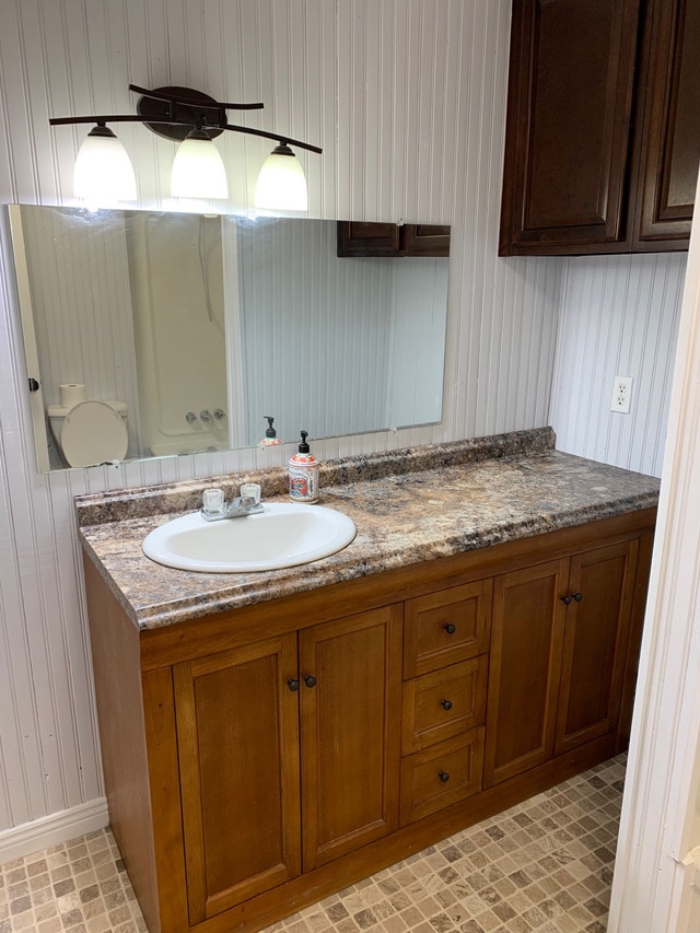 2 bedroom 1 bath new basement unit for rent in popular southwood Long