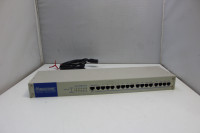 Commutateur MAGITRONIC 10BASE-T 16 ports - Ethernet Switch