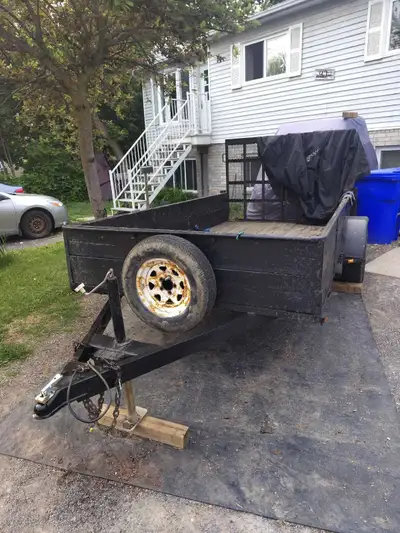 Hey I got a 72 inch by 12 ft trailer with wrap has new tires bearings leaf springs bushings seven pi...