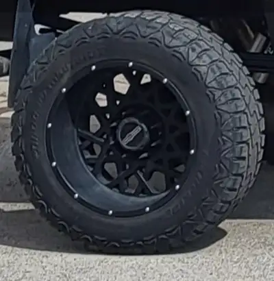 20x12 vision rockers 35x12.50x20 Haida RT tires Good life left on tires 8x6.5 bolt pattern Comes wit...