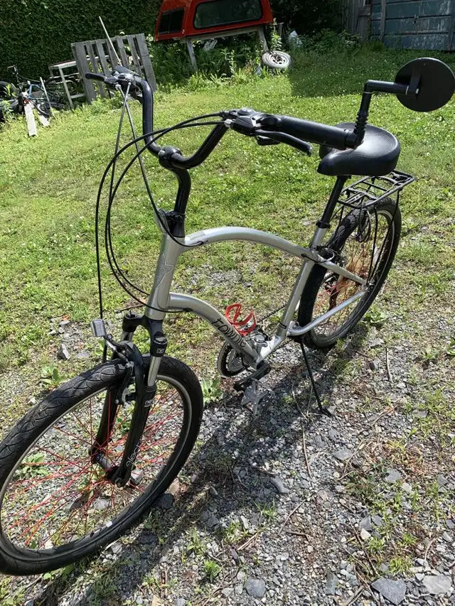 Vélo Townie in Road in Saint-Hyacinthe - Image 3