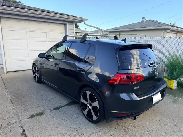 2015 Volkswagen Golf GTI Autobahn trim 