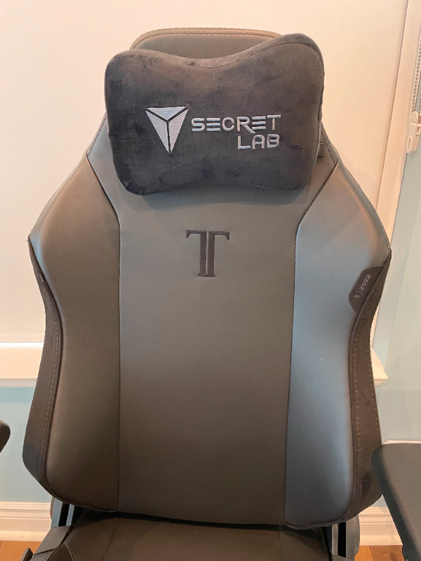Secretlab gaming chair TITAN Evo 2022 Small Chairs & Recliners City of Toronto Kijiji