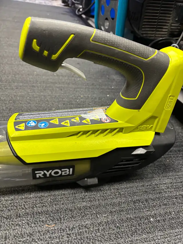 Ryobi P21081 18V Blower Tool Only in Power Tools in Oshawa / Durham Region - Image 3
