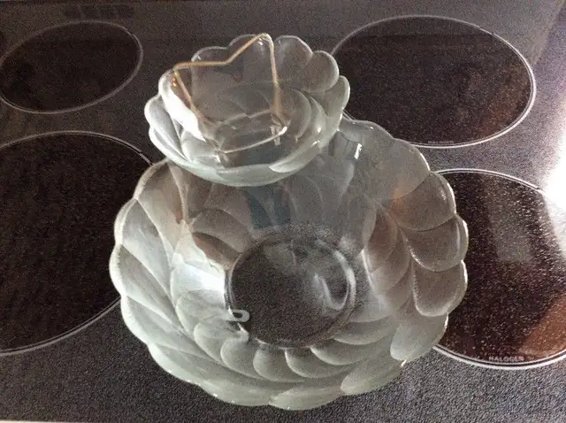 Cloche à gâteau in Kitchen & Dining Wares in Edmundston - Image 5