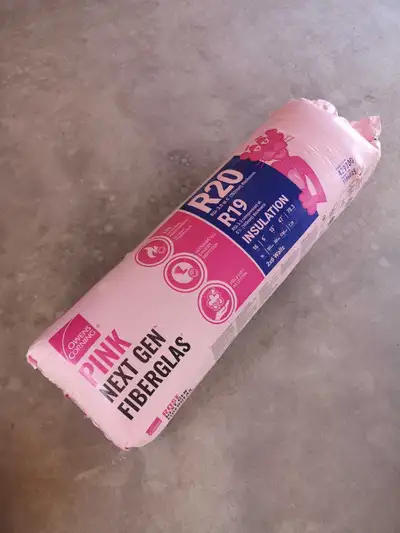 1 Bag R20 insulation 16 pieces 6"thick 15"wide 47"long 78.3 sq ft coverage.