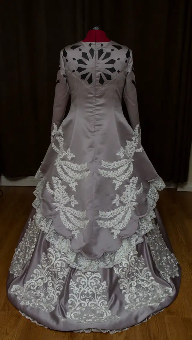 Wedding Dress/Luxury Alterations Available64959960936833123