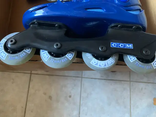 Unisex Kid's Inline Roller Skates, $50 in Skates & Blades in Windsor Region - Image 4