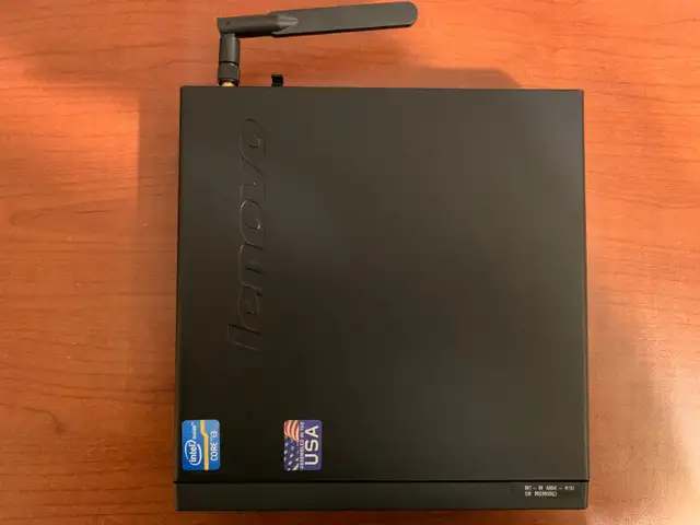 Lenovo m72e Tiny in Desktop Computers in City of Montréal - Image 2