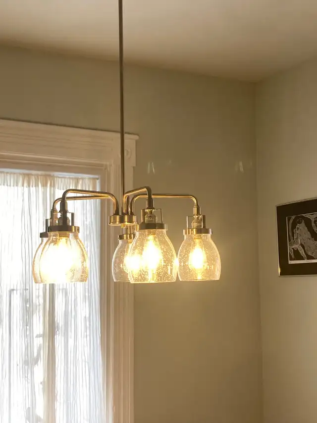 Hanging light in Indoor Lighting & Fans in Kitchener / Waterloo - Image 3