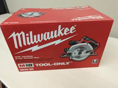 NEW -Milwaukee Tool M18  6-1/2-inch Circular Saw - Tool Only