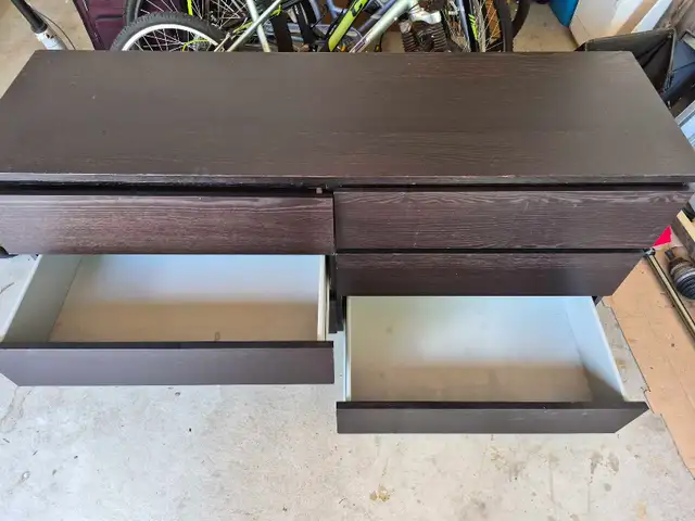 Dresser for sale in Dressers & Wardrobes in Oakville / Halton Region - Image 4