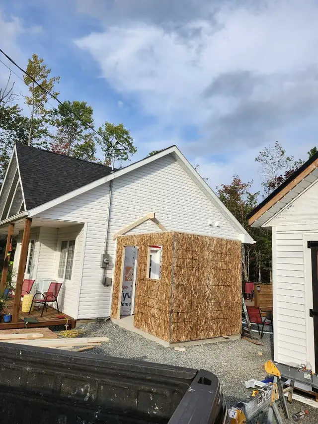 Carpenter for hire64396543757058122