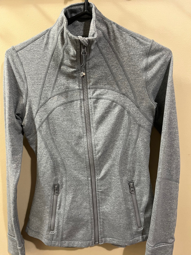 Lululemon Define jacket grey size 6 in Women's - Tops & Outerwear in Kawartha Lakes