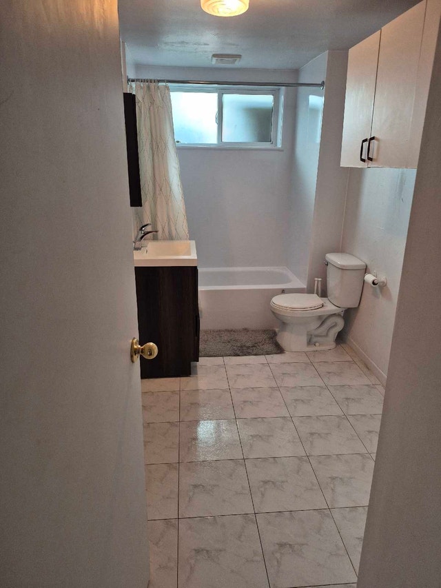 Grand 31/2 Longueuil secteur tranquille — photo 3