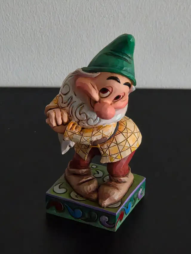 Jim Shore Disney Snow White & The Seven Dwarfs & The Wishing Wel in Arts & Collectibles in Winnipeg - Image 8