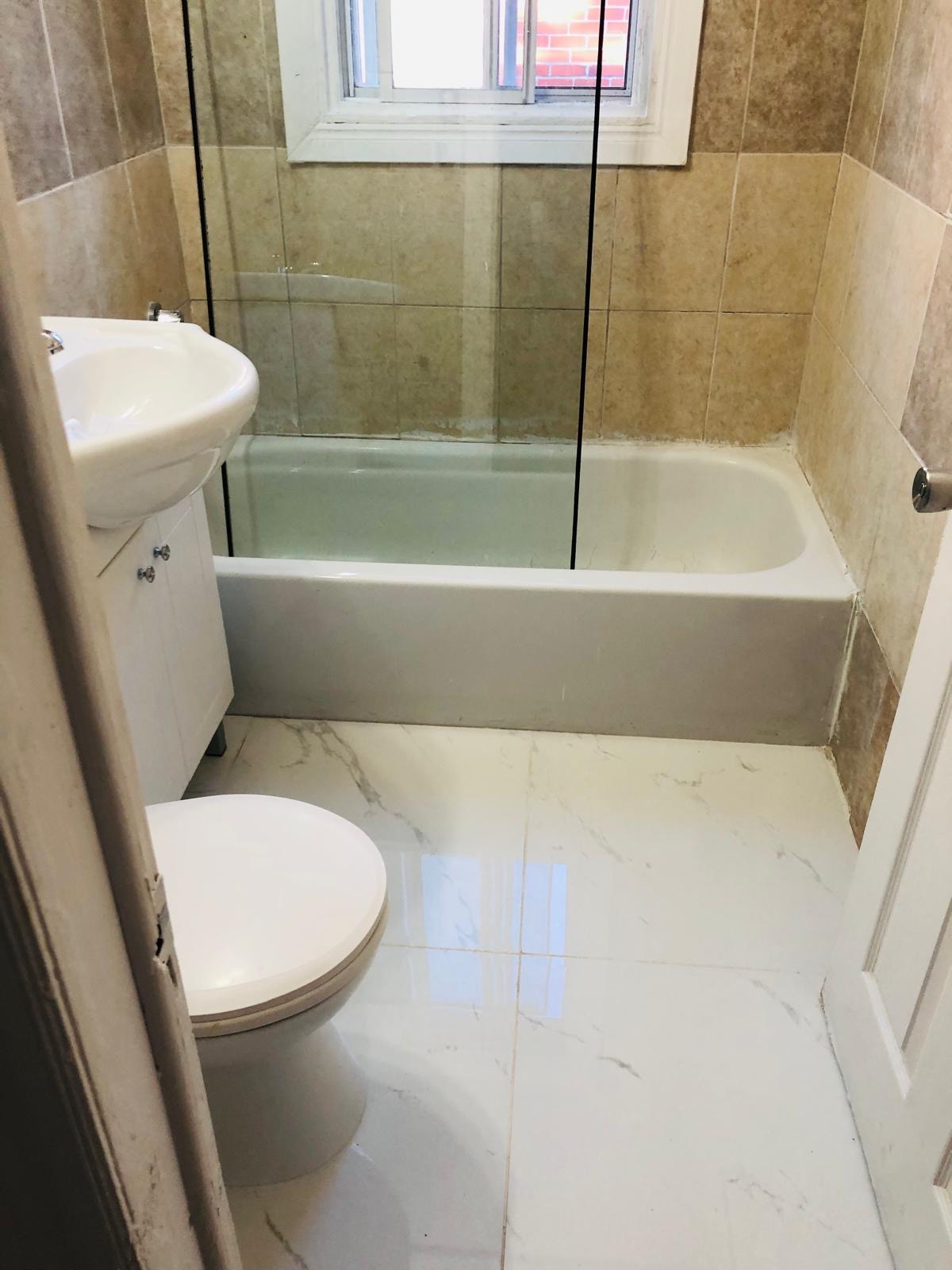 Cote des neiges: Appartement 3 chambres / 3 Bedroom apartment — photo 3