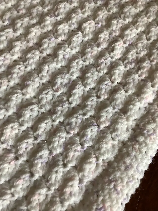 Crocheted stroller blanket in Other in Chatham-Kent - Image 4