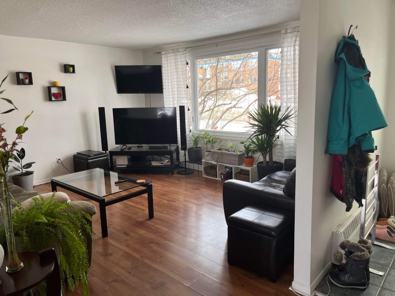 App 3 ch chauffé éclairé MontBleu Hull Long Term Rentals Gatineau