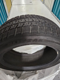 4 pneus d’hiver Bridgestone Blizzak
