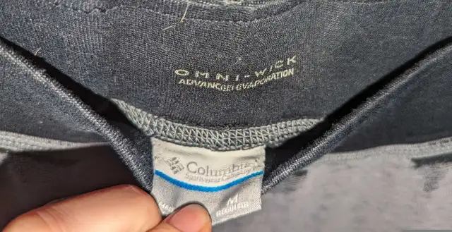 Women's Columbia Sweatpants - Size Medium in Women's - Bottoms in City of Toronto - Image 3