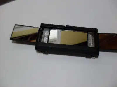 Facile à installer, et écran solaire vert de 11''X4'' excellente condition, argent comptant, à St-Ré...