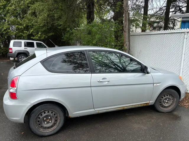 Hyundai Accent in Cars & Trucks in Drummondville - Image 4