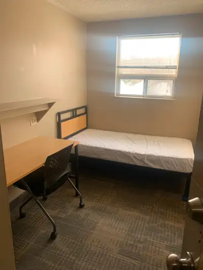 Room For Students at Severn Court