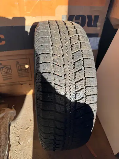 1 Pneu hiver NITTO SN3 195-65-15 Utiliser 3000km
