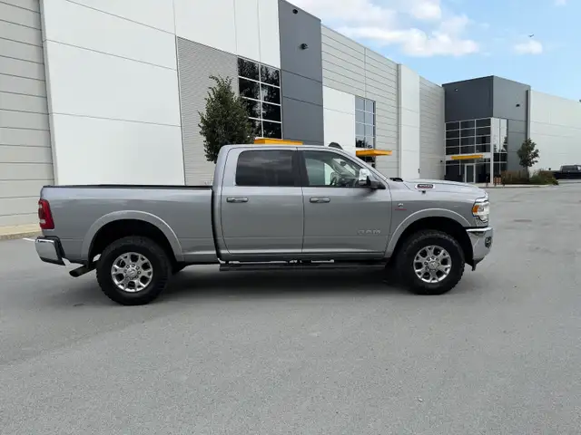 2022 ram 3500593255945838284803