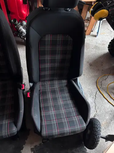 Vw gti tartan seats