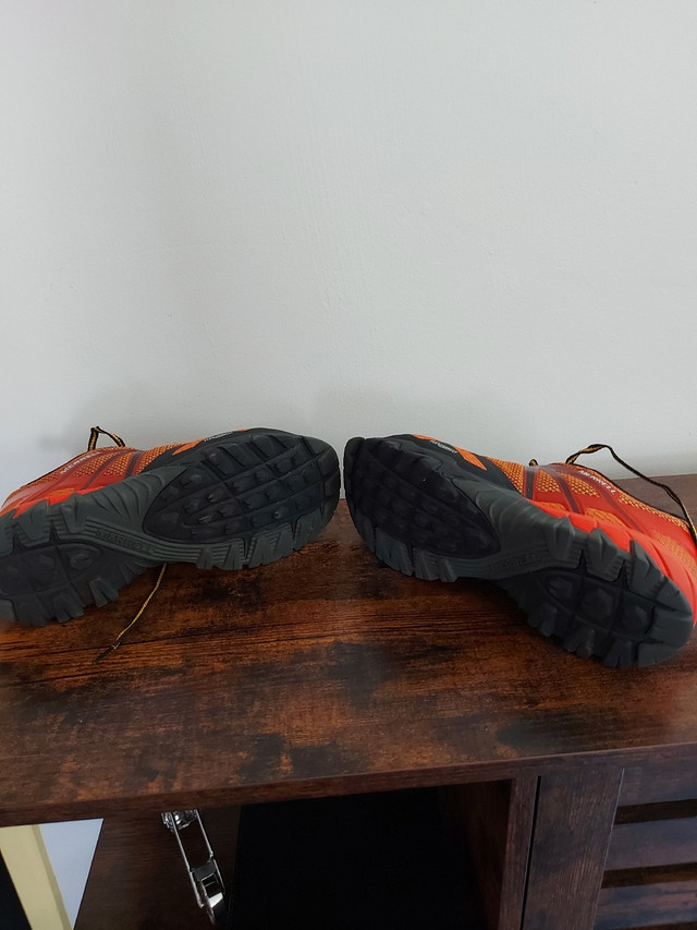 Merrell Trekker Boots men's size 8 in Men's Shoes in Hamilton - Image 4