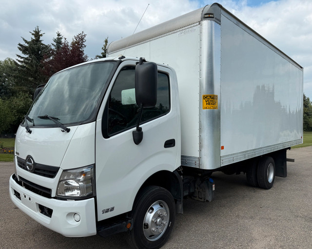 2020 HINO 155 18 FOOT CUBE VAN/BOX TRUCK, NAVIGATION, DIESEL in Cars & Trucks in Edmonton