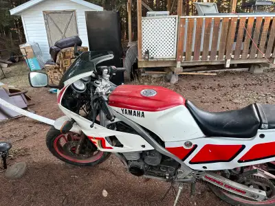 motorcycle is a 1987 Yamaha FZ600 & snowmobile is an Arctic Cat 800 triple long track both not runni...